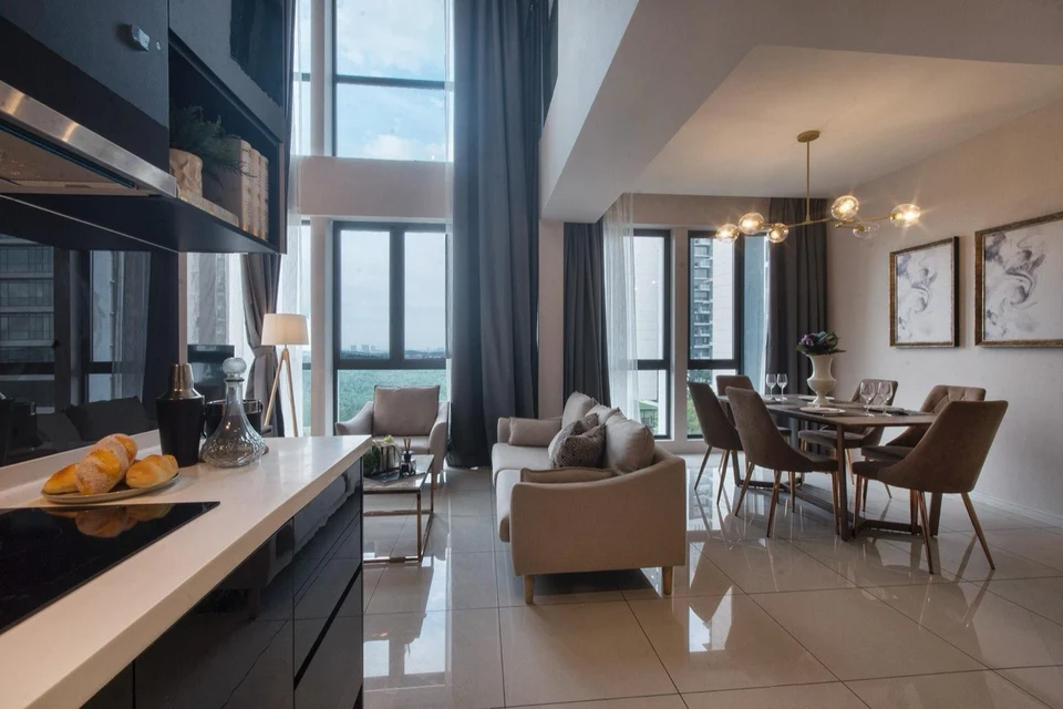Tower 2 · Fully furnished presentation · Duplex interior