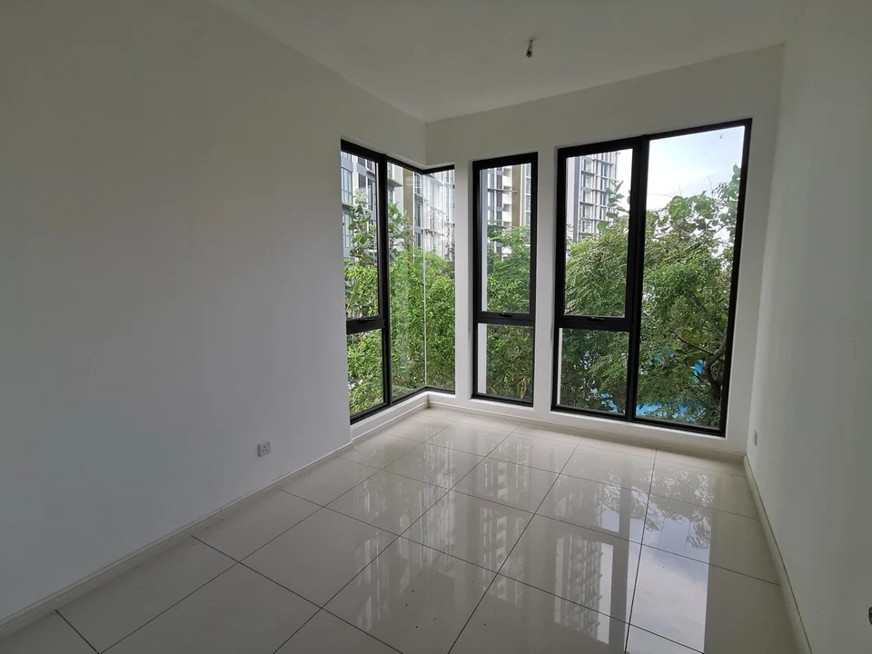 Tower 3 · Actual partially furnished interiors · Bedroom