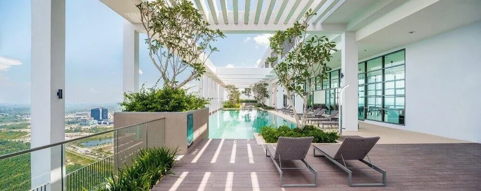 Iskandar Residences · Sky lounge terrace