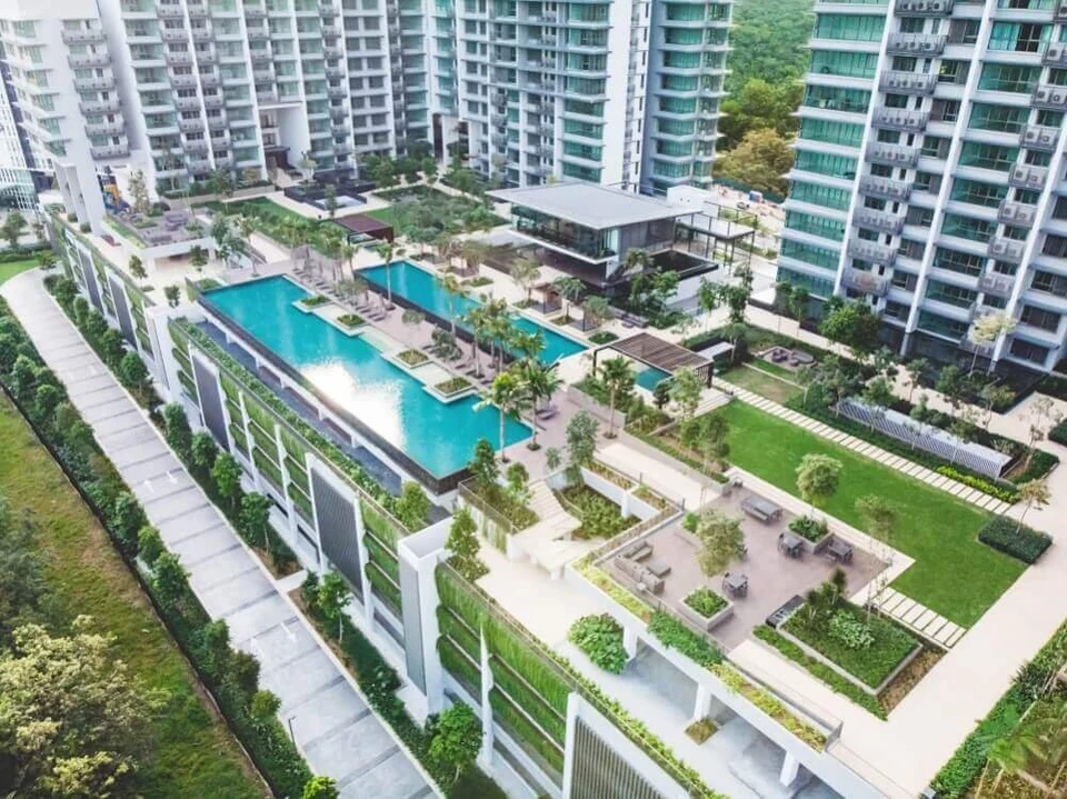 Iskandar Residences · Central facilities deck