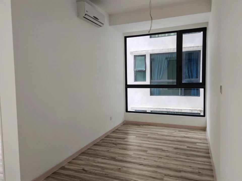 Type J · Duplex interior
