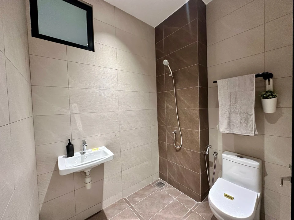 Type D · 819 sq. ft. · Interior detail